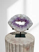 Load image into Gallery viewer, Amethyst Pointed Oval Druzy 24