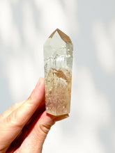 Load image into Gallery viewer, UV Reactive Phantom Amethyst Point 04