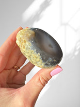 Load image into Gallery viewer, Agate Enhydro 04