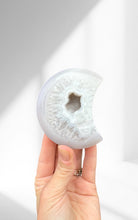 Load image into Gallery viewer, Agate Moon 10