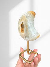 Load image into Gallery viewer, Agate Moon + Stand 05