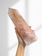 Load image into Gallery viewer, Rose Quartz Points