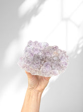 Load image into Gallery viewer, Amethyst Cupcake 07