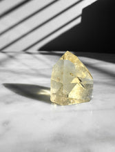 Load image into Gallery viewer, Citrine Point 40