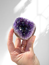 Load image into Gallery viewer, Amethyst Cluster 04
