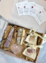 Load image into Gallery viewer, VALENTINES DAY | Gift Box