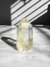 Load image into Gallery viewer, Citrine Point 49