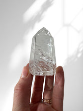 Load image into Gallery viewer, Clear Quartz Point 15