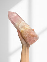 Load image into Gallery viewer, Rose Quartz Points