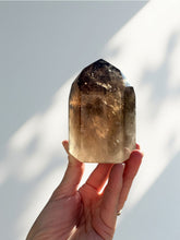 Load image into Gallery viewer, Smokey Quartz Point 07