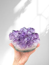 Load image into Gallery viewer, Amethyst Cupcake 09