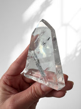 Load image into Gallery viewer, Clear Quartz Point 13