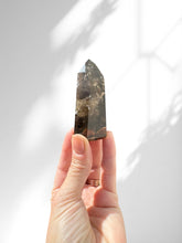 Load image into Gallery viewer, Smokey Quartz Point 01