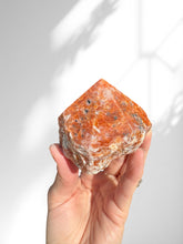 Load image into Gallery viewer, Rough Orchid Calcite Polished Point