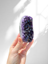 Load image into Gallery viewer, Amethyst Cluster 05