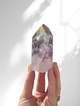 Load image into Gallery viewer, Phantom Amethyst Point 06