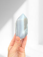 Load image into Gallery viewer, Agate Point 15