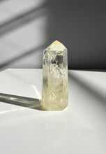 Load image into Gallery viewer, Citrine Point 20