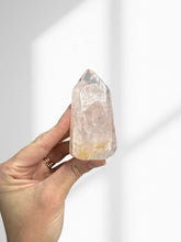 Load image into Gallery viewer, Rose Quartz Points