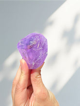 Load image into Gallery viewer, Amethyst Free Form 06