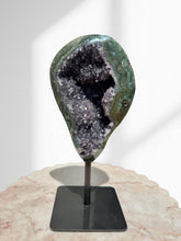 Load image into Gallery viewer, Amethyst Druzy 22