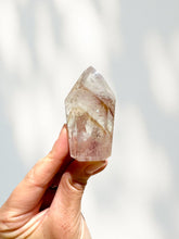 Load image into Gallery viewer, UV Reactive Phantom Amethyst Point 03