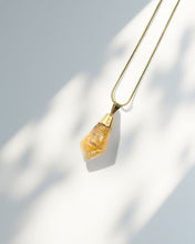 Load image into Gallery viewer, Citrine Point Pendant