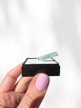 Load image into Gallery viewer, Aquamarine Specimen 01