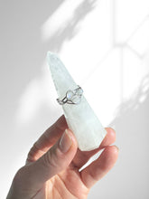 Load image into Gallery viewer, Moonstone Ring 01 | Sterling Silver