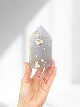 Load image into Gallery viewer, Agate Point 25