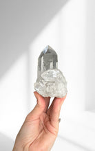 Load image into Gallery viewer, Clear Quartz Cluster 05