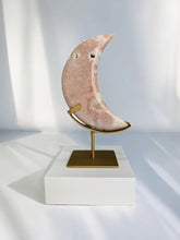 Load image into Gallery viewer, Pink Amethyst Moon + Stand 07