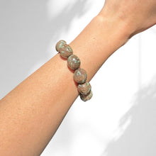 Load image into Gallery viewer, Nundoorite Bracelet
