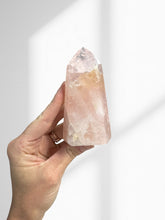 Load image into Gallery viewer, Rose Quartz Points