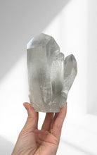 Load image into Gallery viewer, Clear Quartz Cluster Large 04