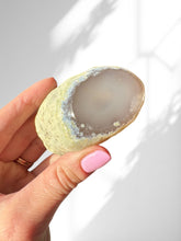 Load image into Gallery viewer, Agate Enhydro 22