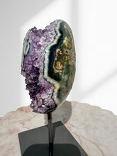 Load image into Gallery viewer, Amethyst Druzy 25