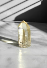 Load image into Gallery viewer, Citrine Point 45