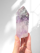 Load image into Gallery viewer, Phantom Amethyst Point 11