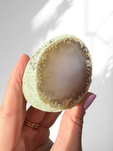 Load image into Gallery viewer, Agate Enhydro 42