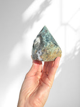 Load image into Gallery viewer, Rough Moss Agate Polished Point