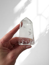 Load image into Gallery viewer, Clear Quartz Point 14