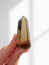 Load image into Gallery viewer, Smokey Quartz Point 11