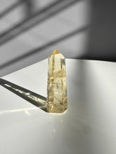 Load image into Gallery viewer, Citrine Point 29