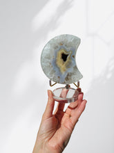 Load image into Gallery viewer, Adjustable Crystal Display Stands