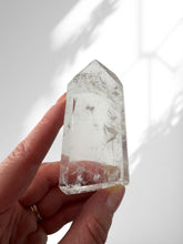 Load image into Gallery viewer, Clear Quartz Point 14