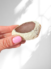 Load image into Gallery viewer, Agate Enhydro 17