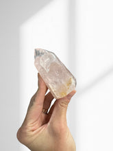 Load image into Gallery viewer, Rose Quartz Points