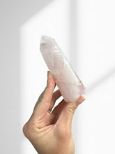 Load image into Gallery viewer, Rose Quartz Points