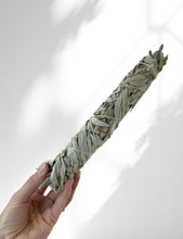 Load image into Gallery viewer, White + Green Sage Cleansing Sticks